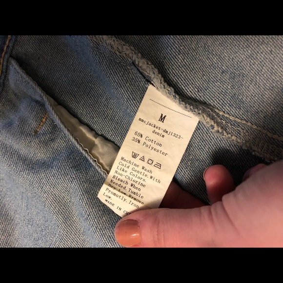 Jean jacket - Picture 3 of 3